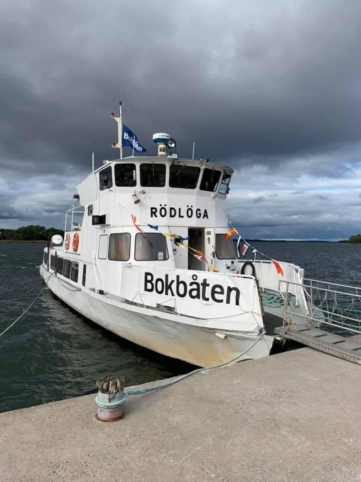 The book boat at a dock.